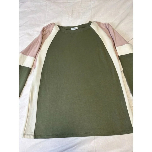 Fitz & Eddi color blocking olive, pink, white size large crew neck extra soft - Picture 6 of 6